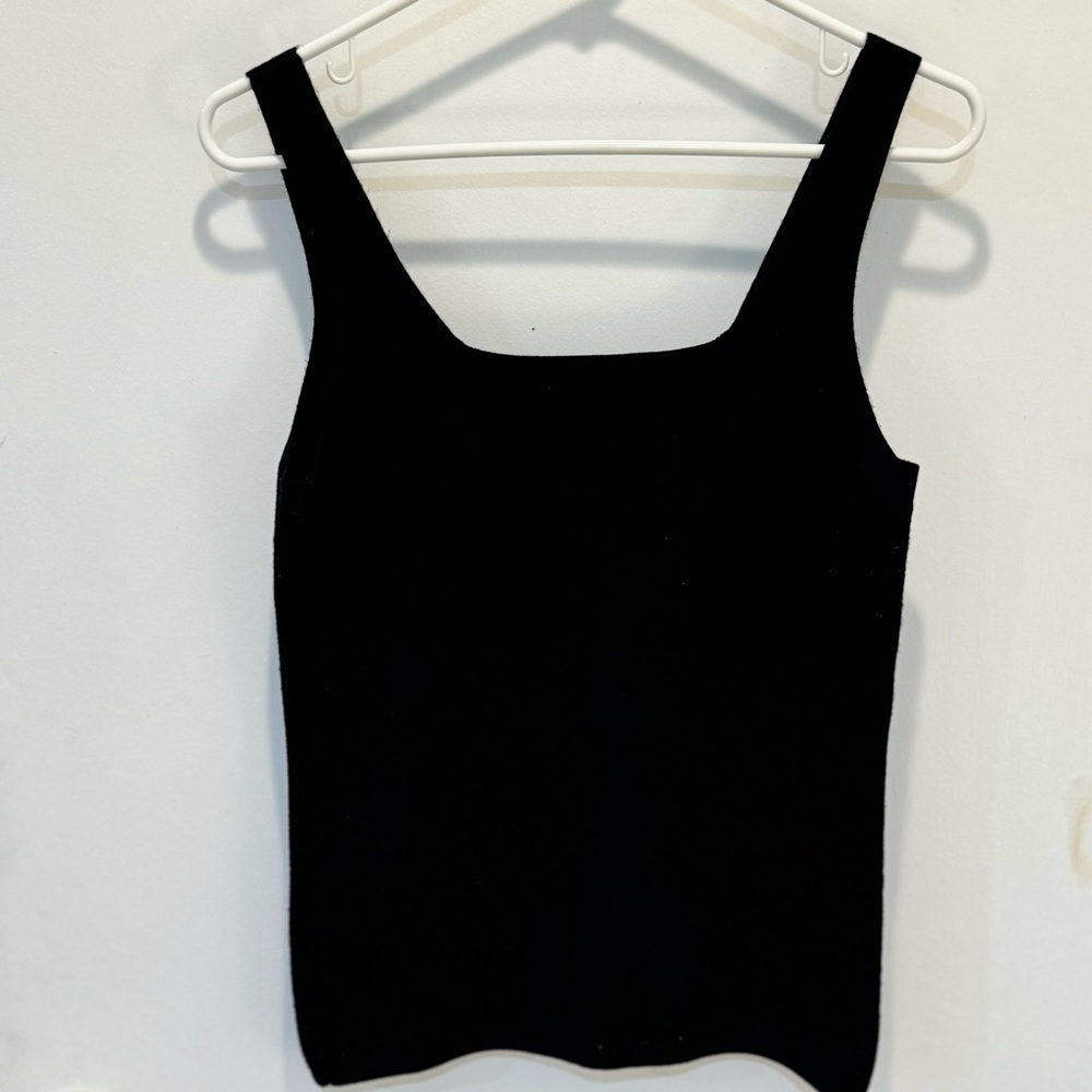 Banana Republic Sweater Tank Top (Size: S)